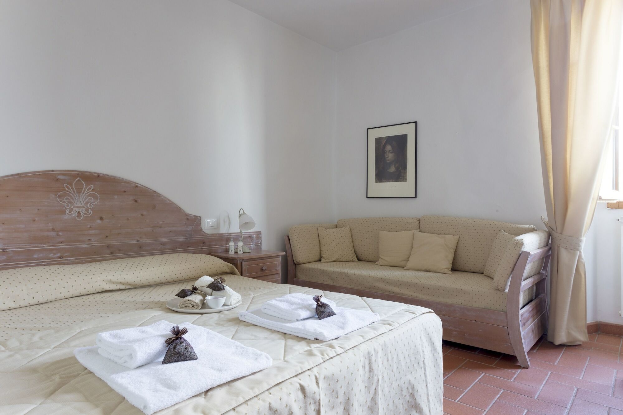 Villa Le Monache Понтасиеве Екстериор снимка